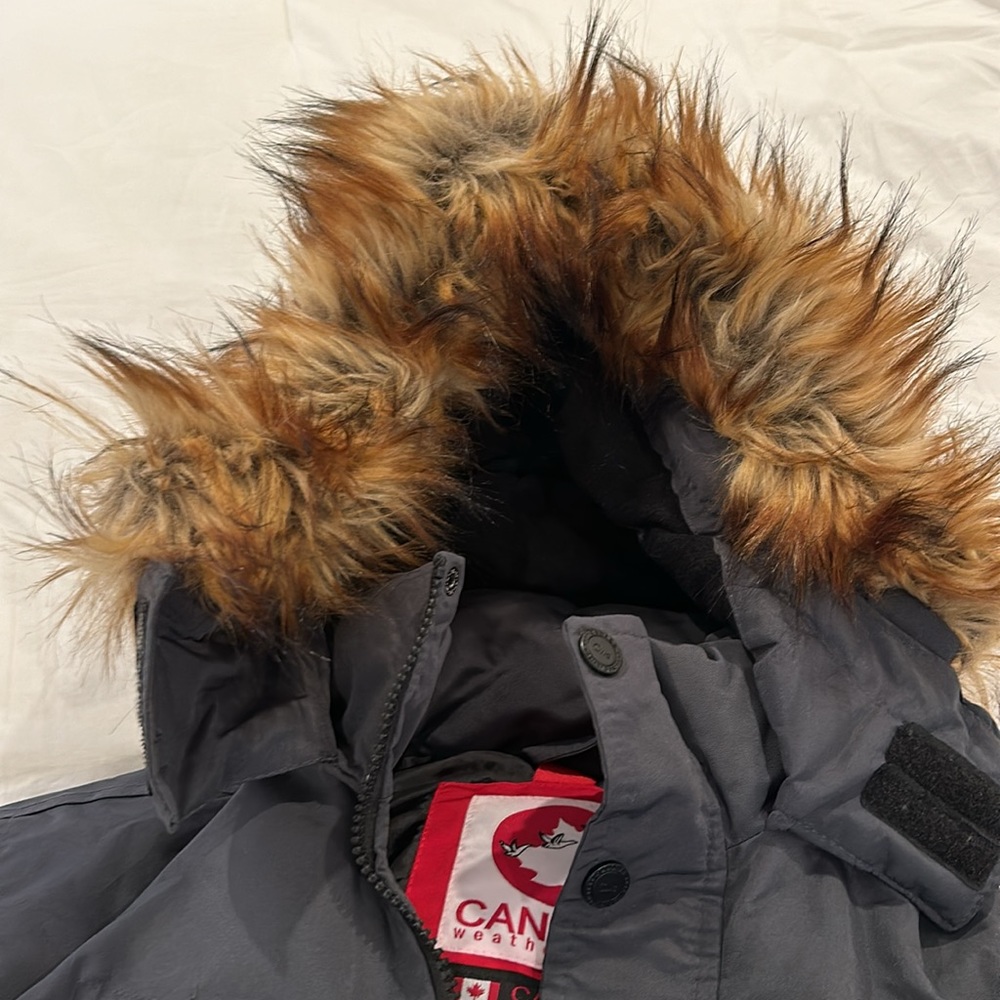 Winter jacket - Picture 9 of 9